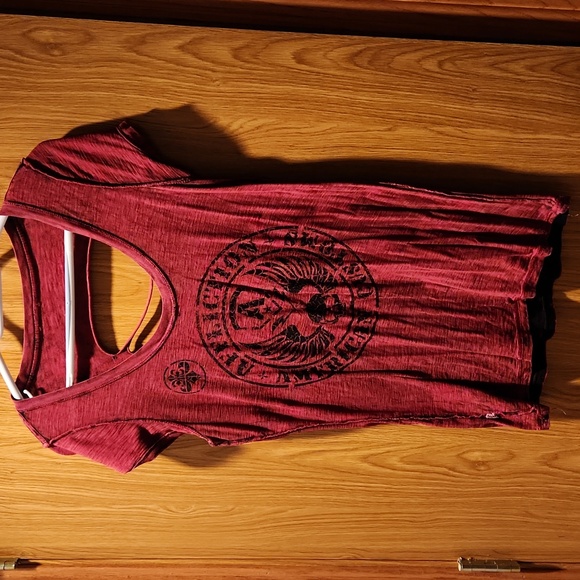AFFLICTION Reversable Red/Black Distressed Tee Size L - Picture 5 of 7